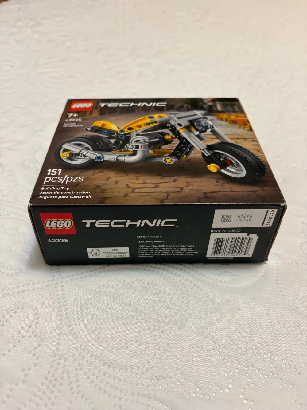 Lego Technic Yellow and Gray Motorcycle Model 42225 COLLECTIBLES